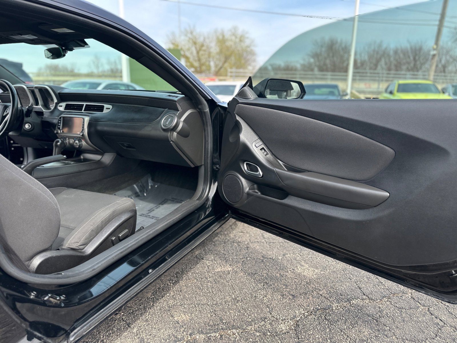 Used 2015 Chevrolet Camaro LT w/ 1LT Preferred Package image 37