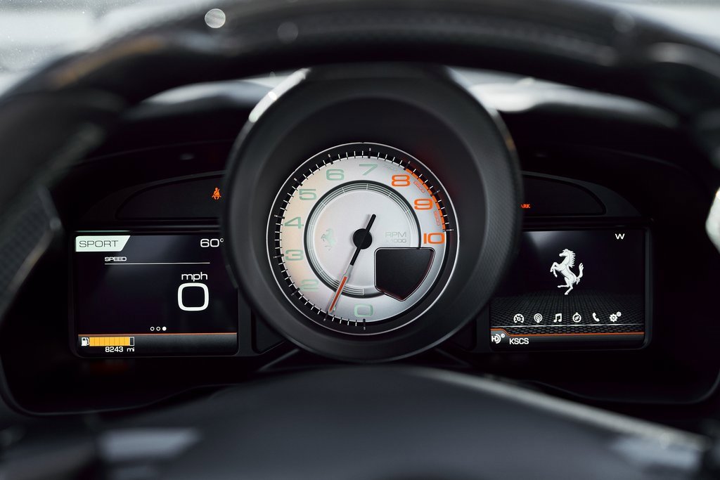 Used 2022 Ferrari F8 Tributo image 56