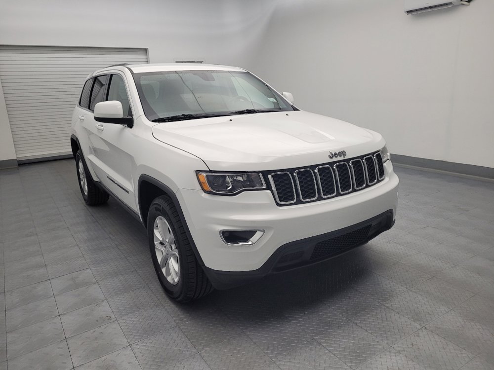 Used 2022 Jeep Grand Cherokee Laredo E w/ Security & Convenience Group AWD/4WD image 13
