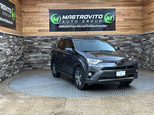 Used 2018 Toyota RAV4 XLE AWD/4WD video 2