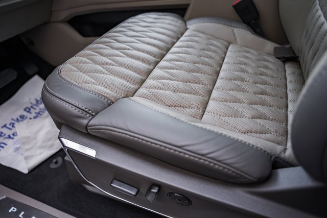 New 2026 Ford F250 Platinum image 40