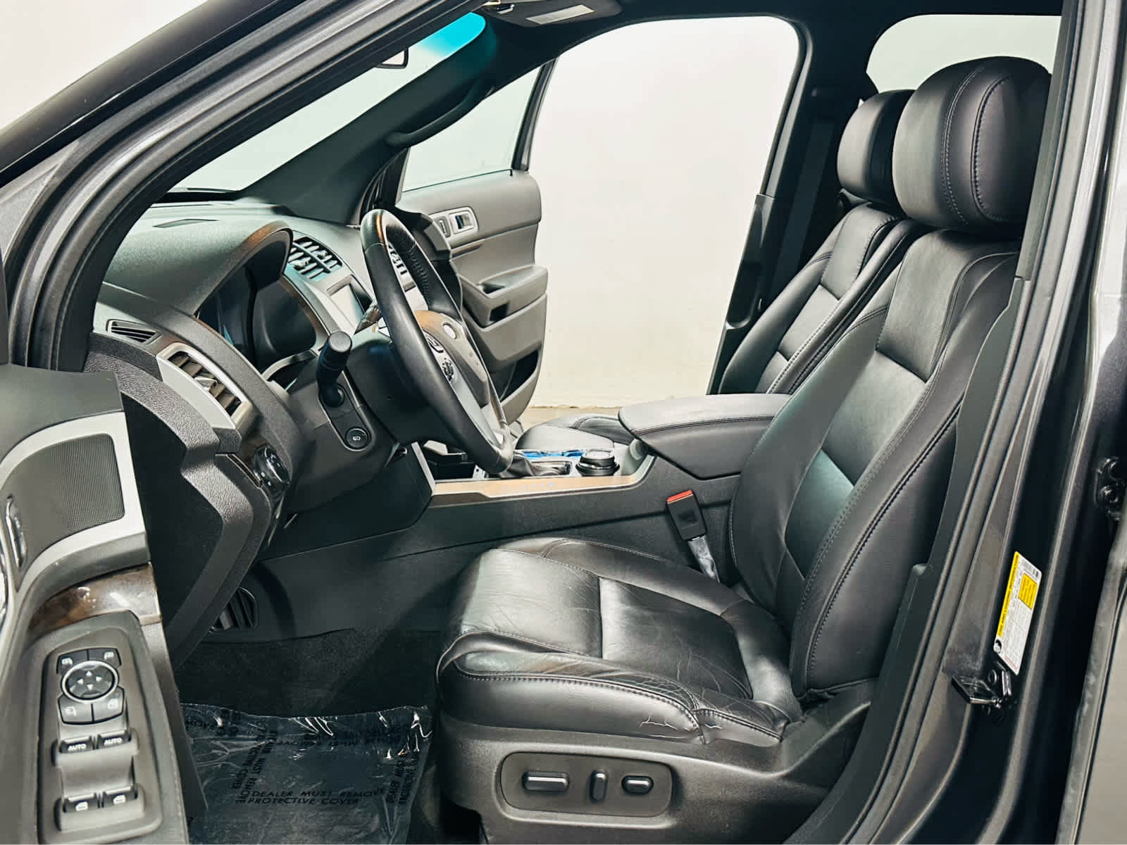 Used 2015 Ford Explorer Limited AWD/4WD image 9