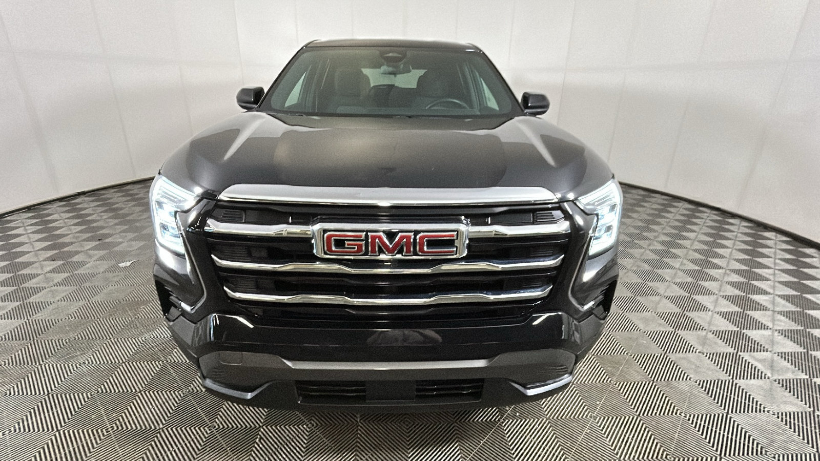 Used 2026 GMC Terrain Elevation FWD image 8