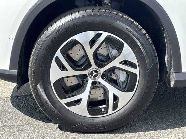 Used 2026 Mercedes-Benz GLC 350e GLC 350e image 10