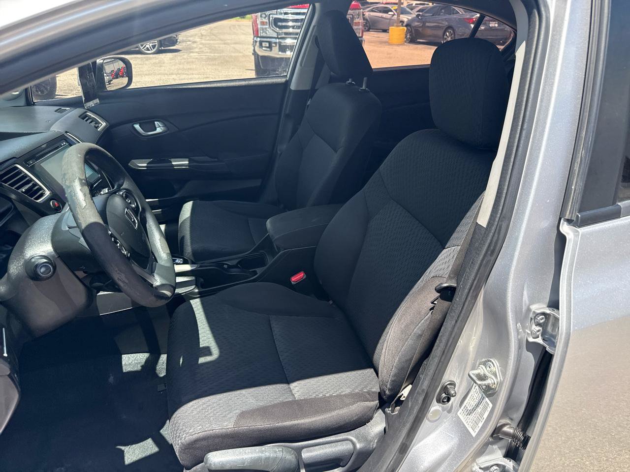 Used 2015 Honda Civic SE image 9