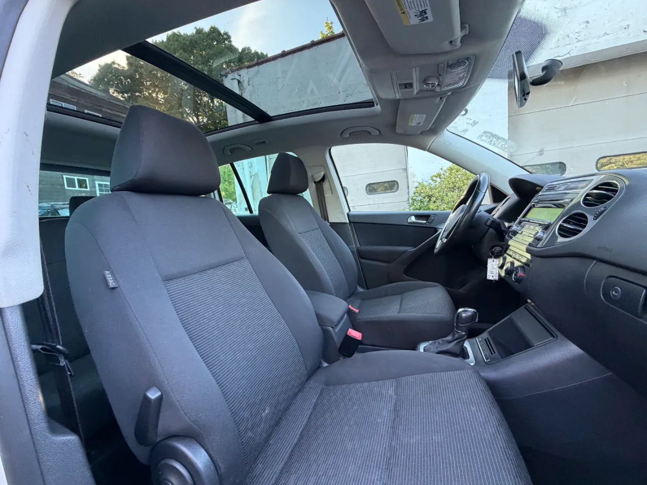 Used 2013 Volkswagen Tiguan S FWD image 35