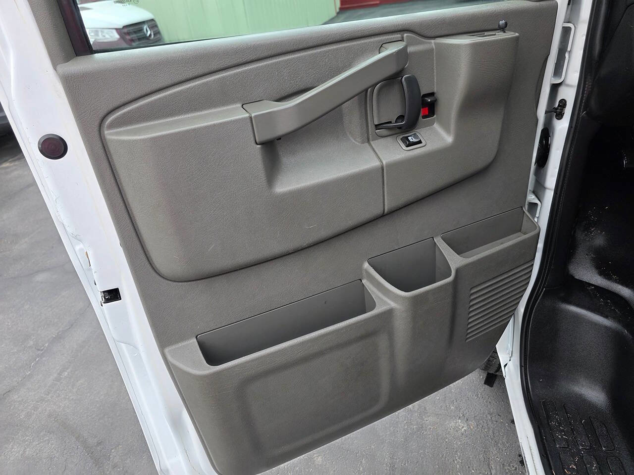 Used 2020 Chevrolet Express 2500 w/ Safety Package image 20