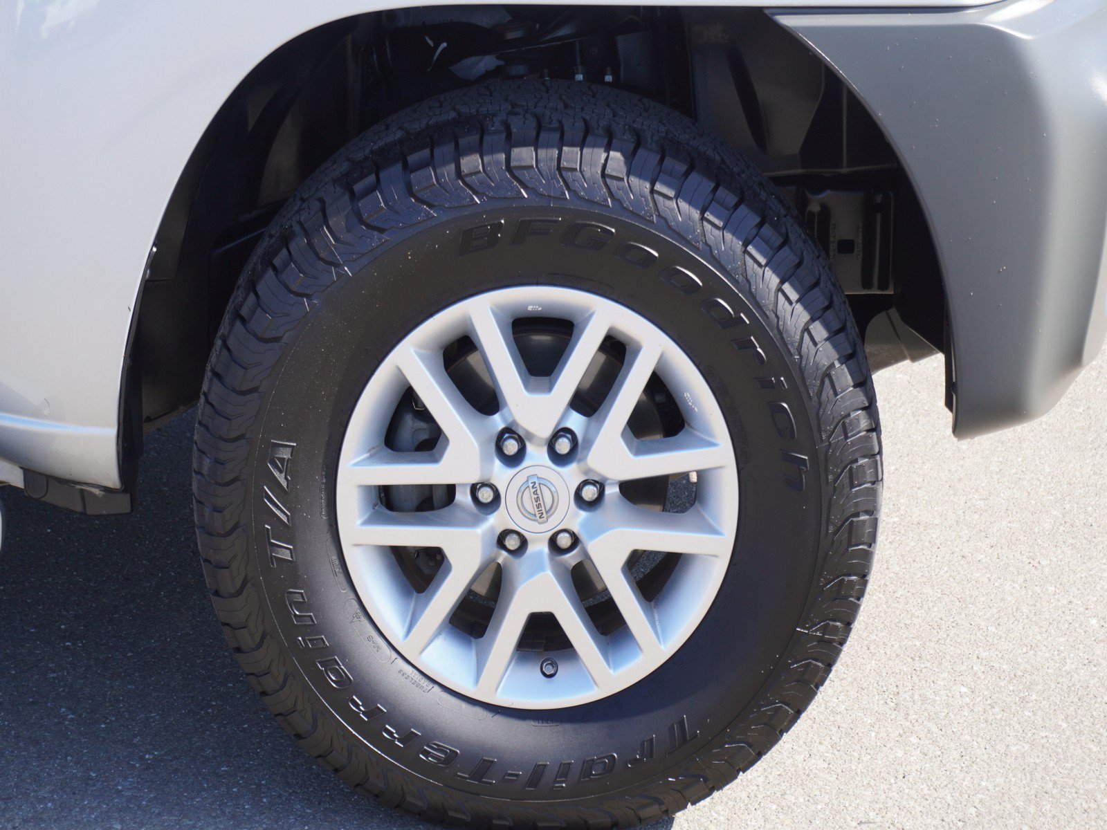 Used 2015 Nissan Xterra S w/ Value Package RWD image 5