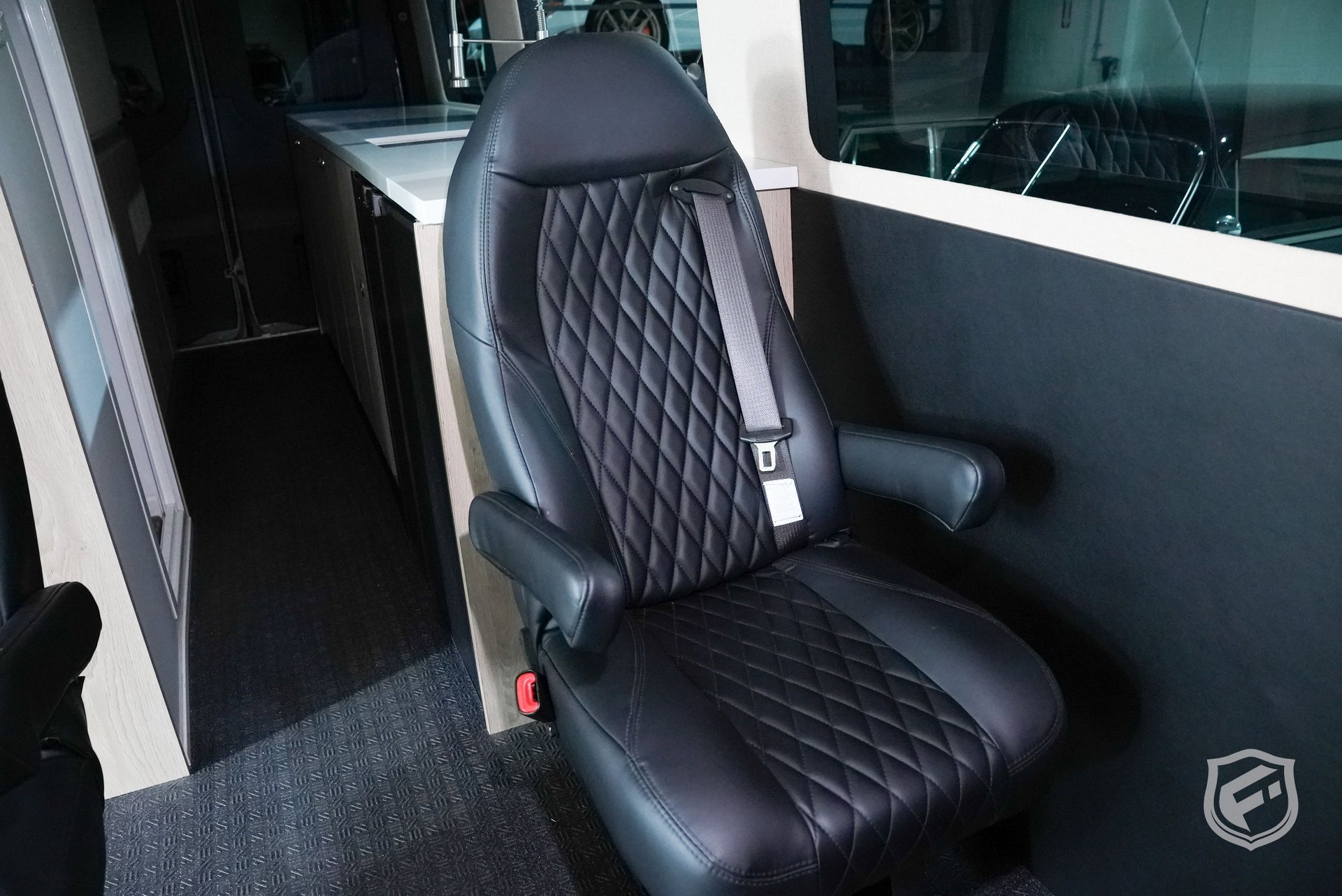 Used 2021 Mercedes-Benz Sprinter 2500 image 18