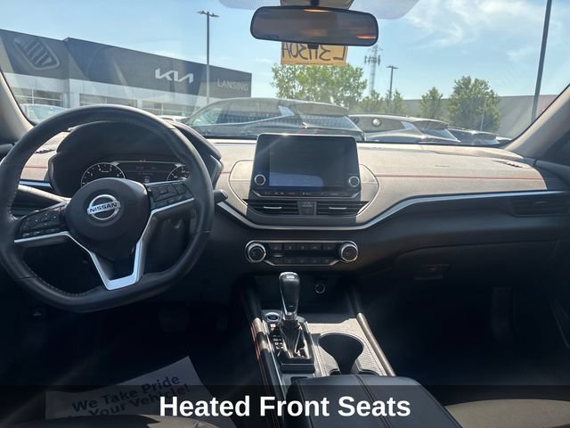 Used 2021 Nissan Altima 2.5 SR w/ SR Premium Package AWD/4WD image 14