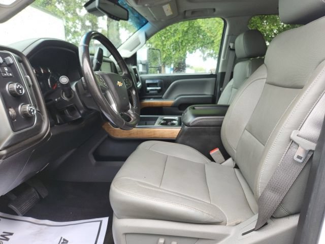 Used 2015 Chevrolet Silverado 3500 LTZ w/ Duramax Plus Package AWD/4WD image 9