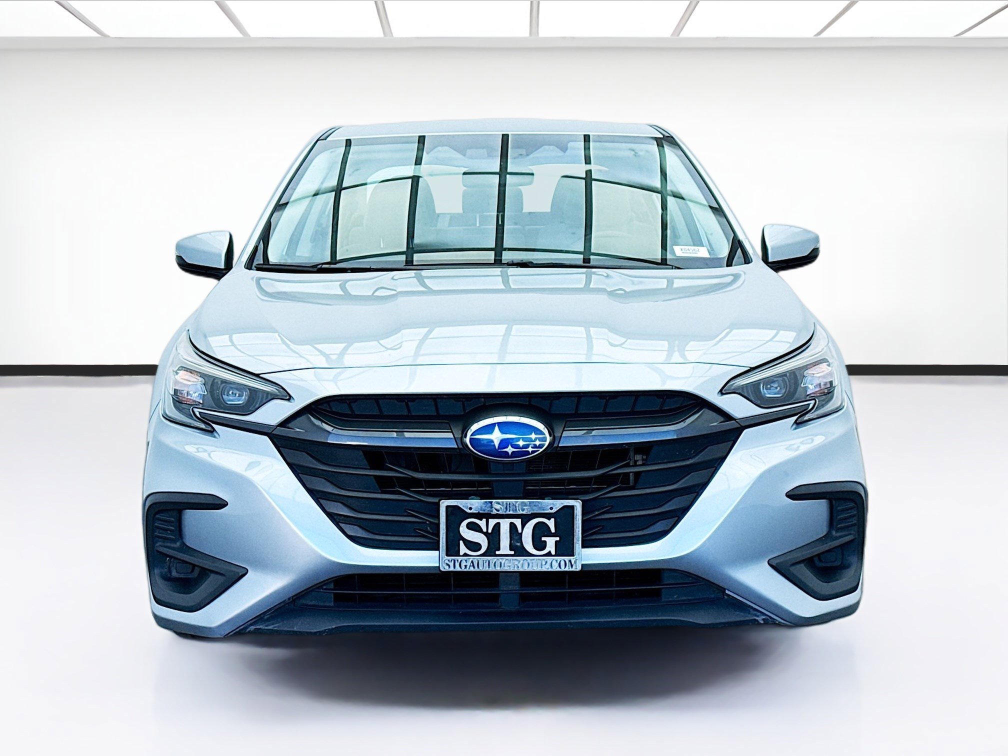 Used 2023 Subaru Legacy Premium image 2