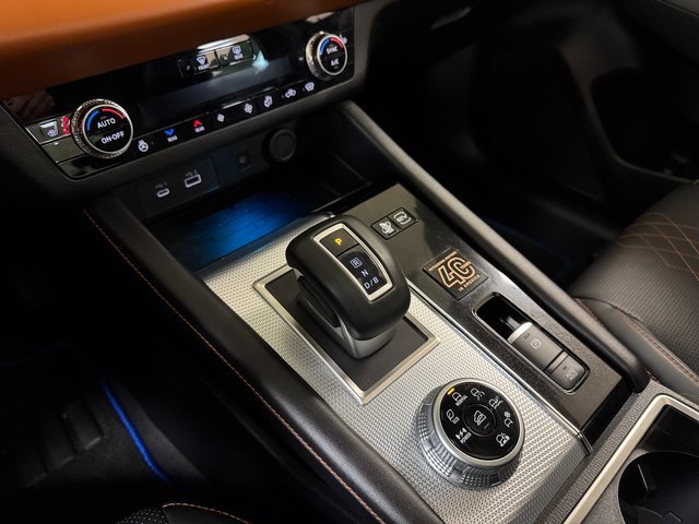 Used 2023 Mitsubishi Outlander SEL 40th Anniversary image 20