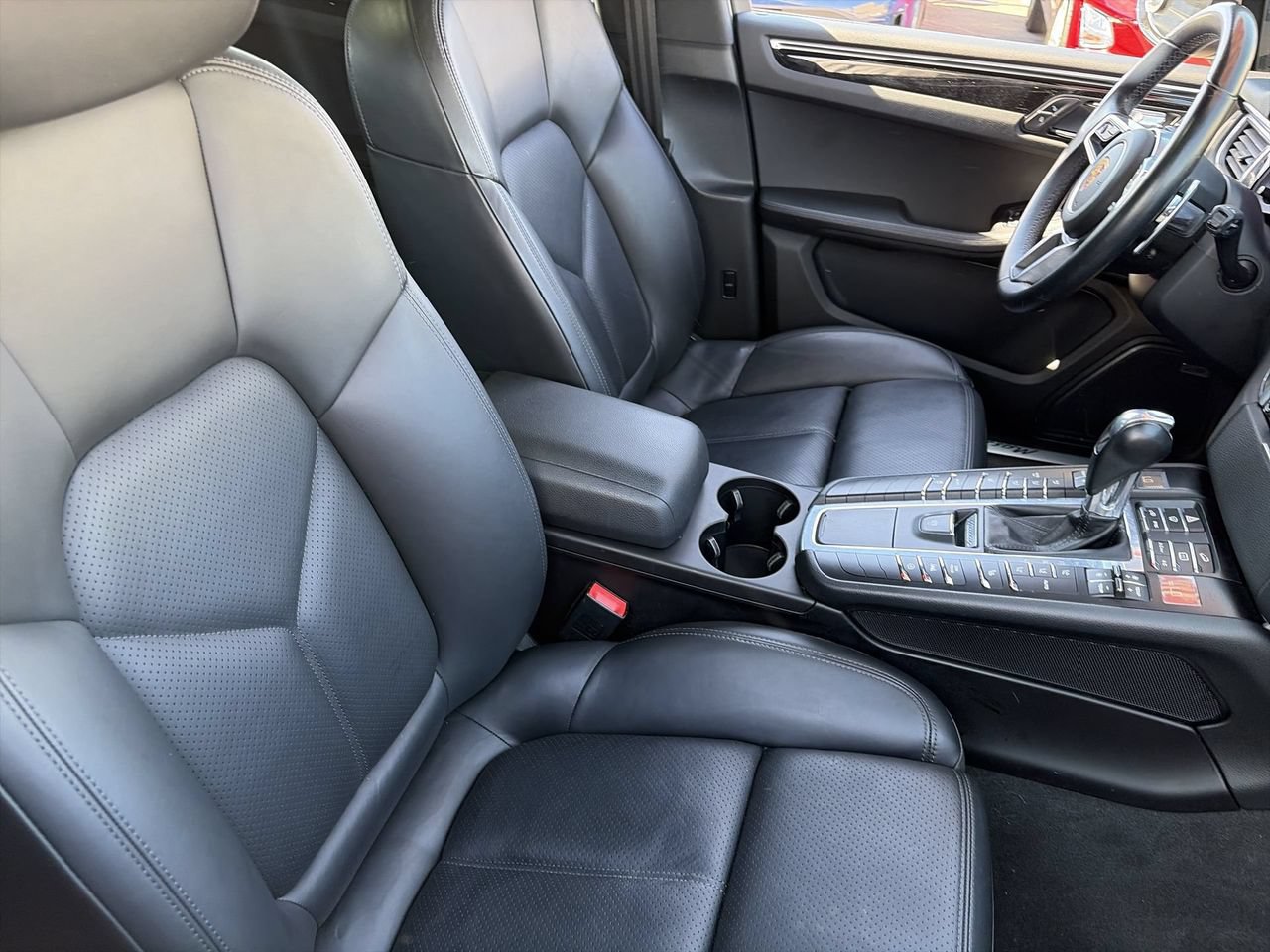Used 2017 Porsche Macan S AWD/4WD image 10