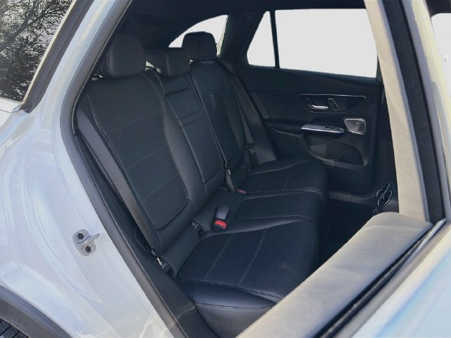 Certified 2025 Mercedes-Benz GLC 350e 4MATIC image 28