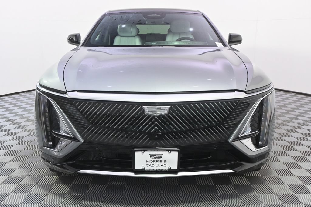 New 2026 Cadillac Lyriq Luxury w/ LPO, Floor Liner Package AWD/4WD image 10