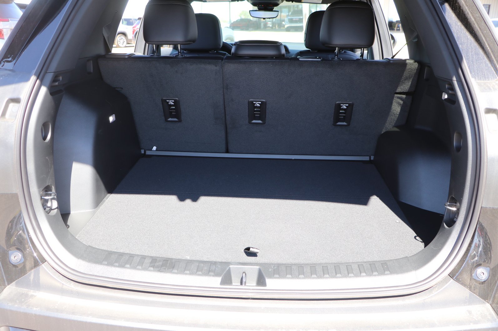 New 2026 GMC Terrain Elevation FWD image 28