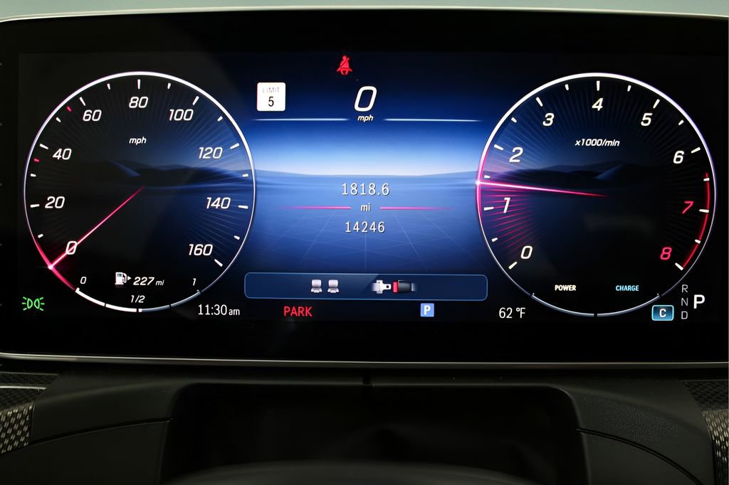Used 2025 Mercedes-Benz CLE 300 4MATIC Coupe image 27