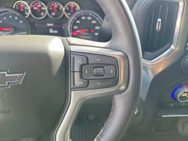 Used 2022 Chevrolet Silverado 1500 RST w/ LPO, Blackout Package AWD/4WD image 19