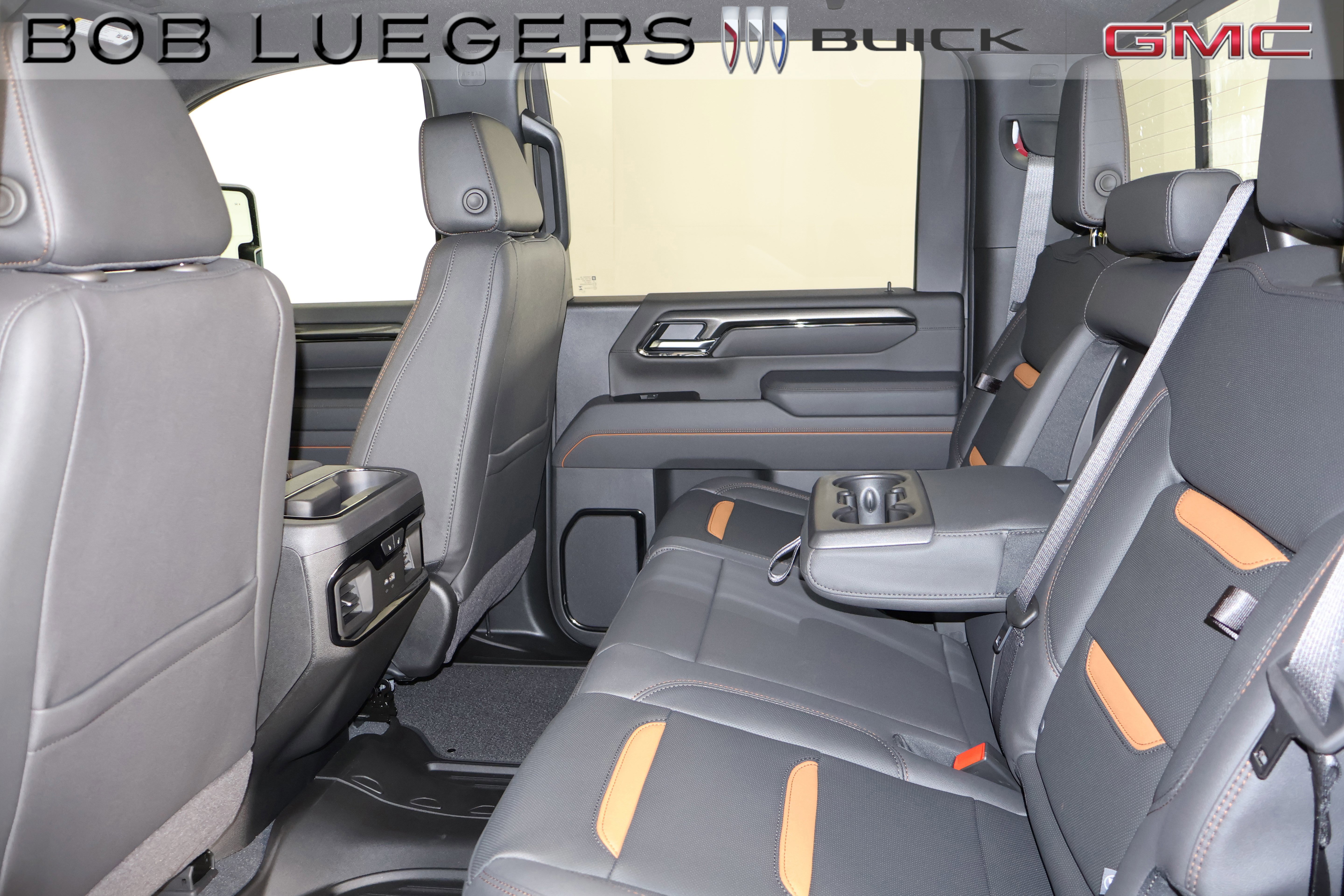 New 2026 GMC Sierra 2500 AT4 image 16