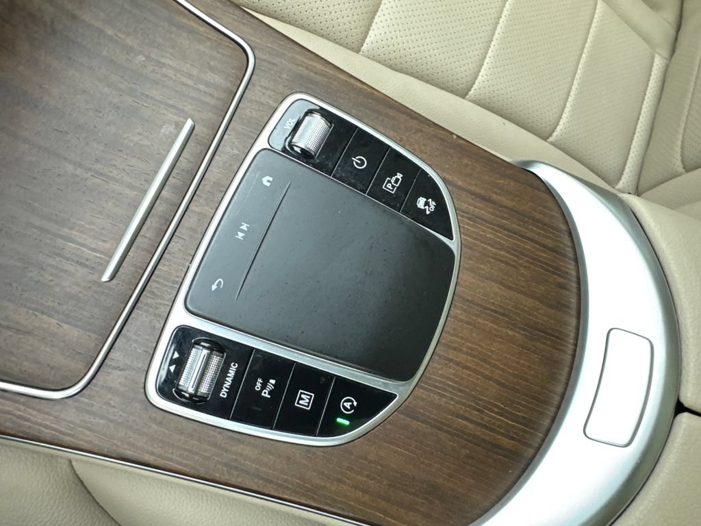 Used 2021 Mercedes-Benz GLC 300 4MATIC image 63
