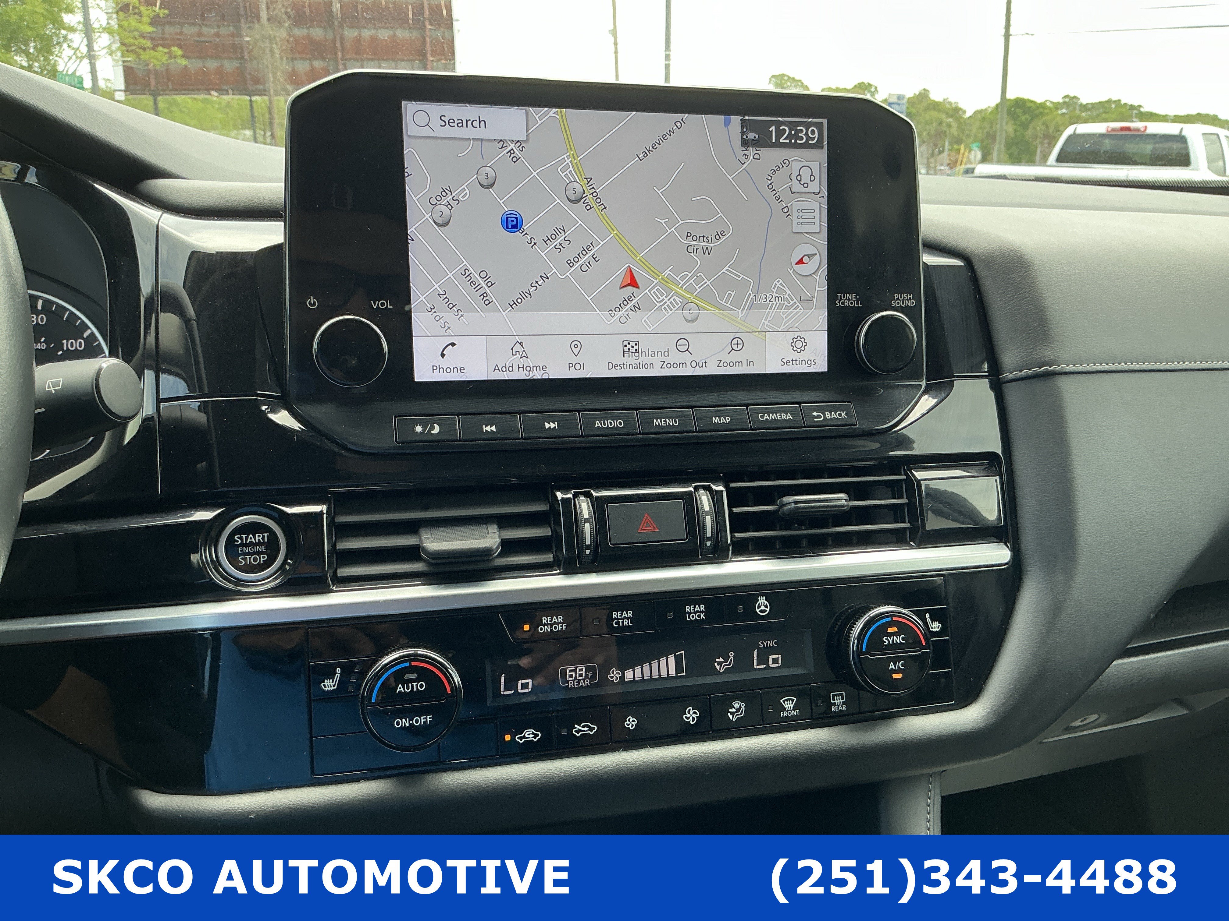 Used 2023 Nissan Pathfinder SL w/ SL Premium Package AWD/4WD image 16
