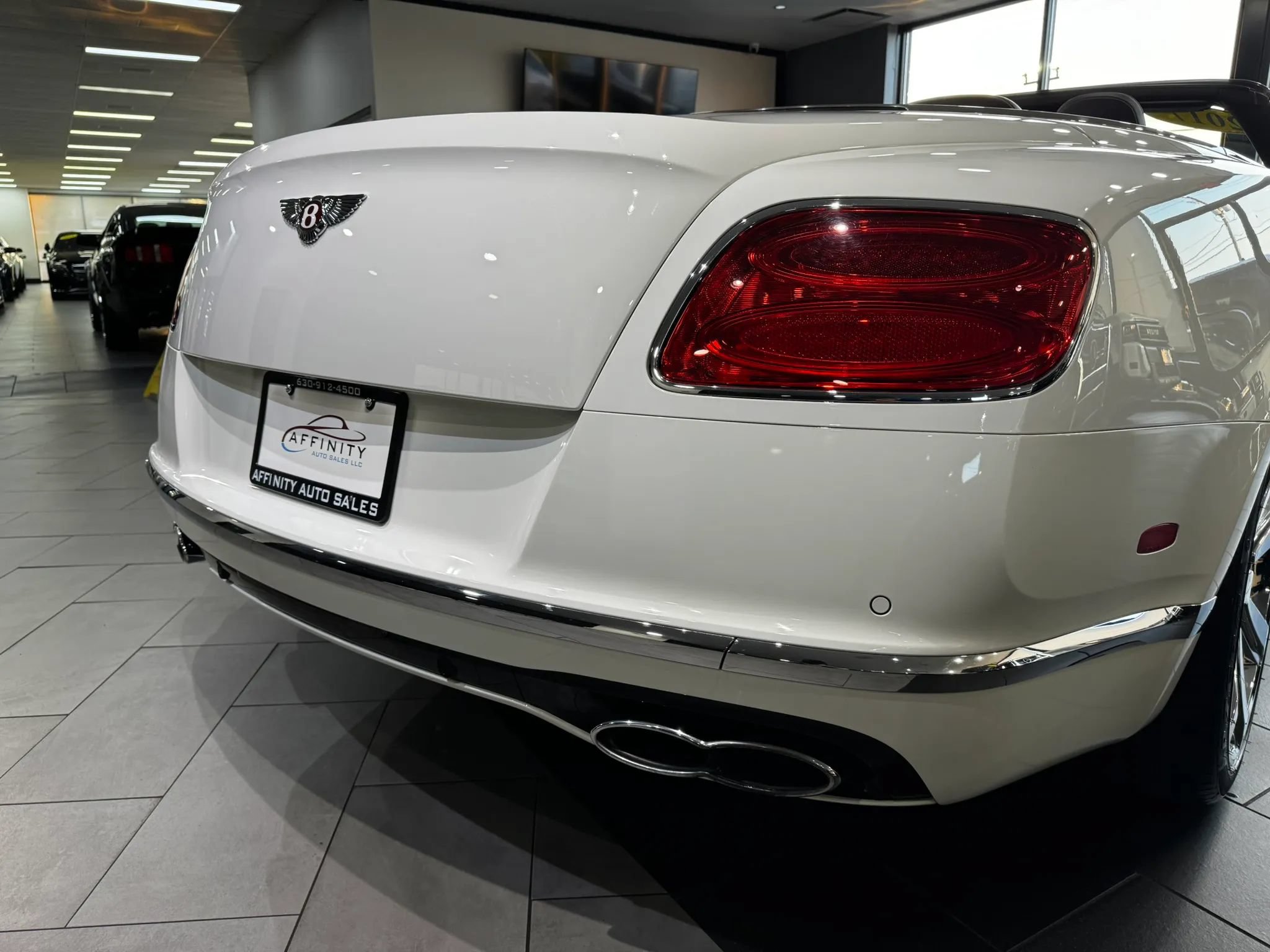 Used 2017 Bentley Continental GT AWD/4WD image 4