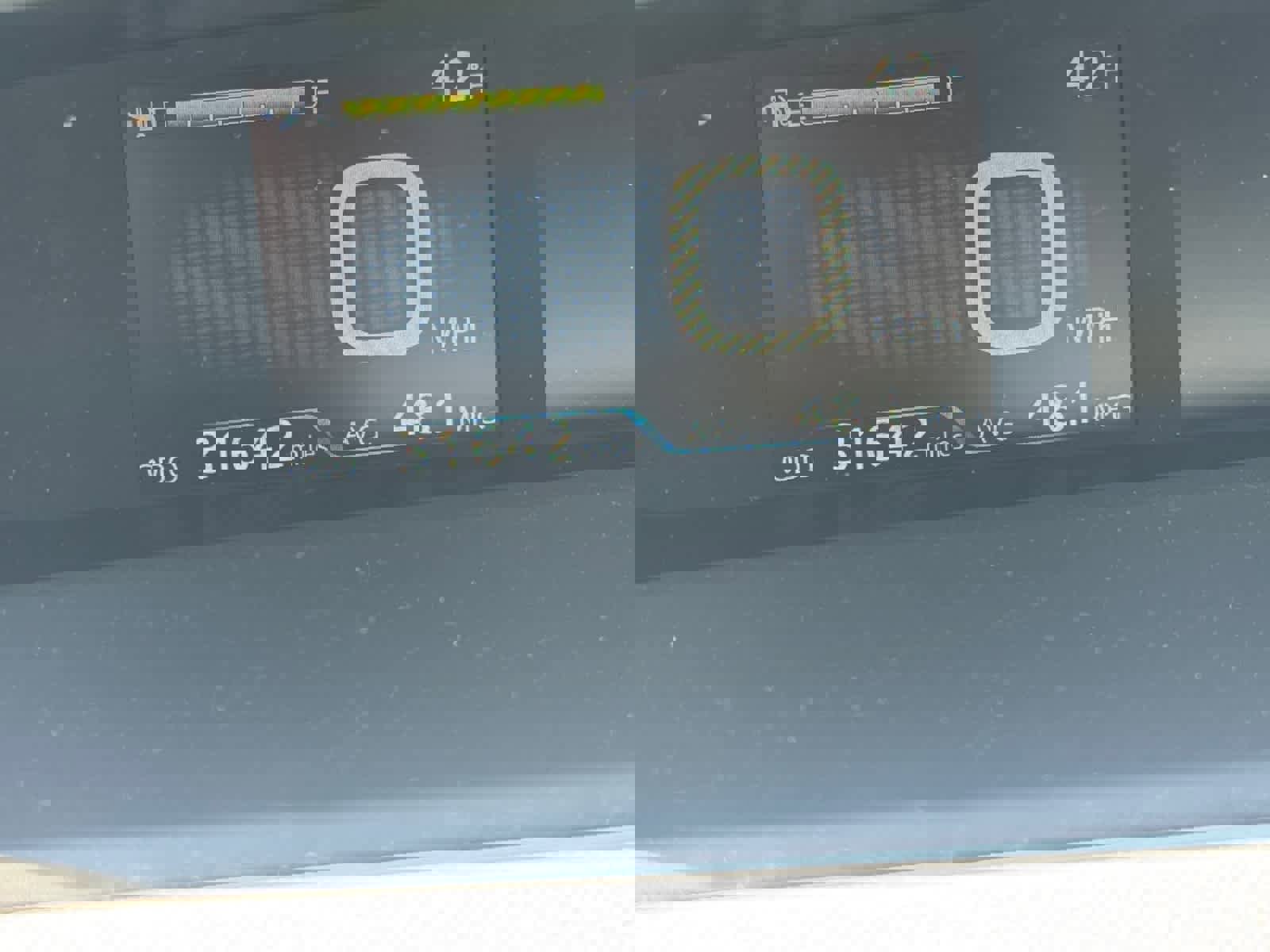 Used 2019 Toyota Prius XLE image 23