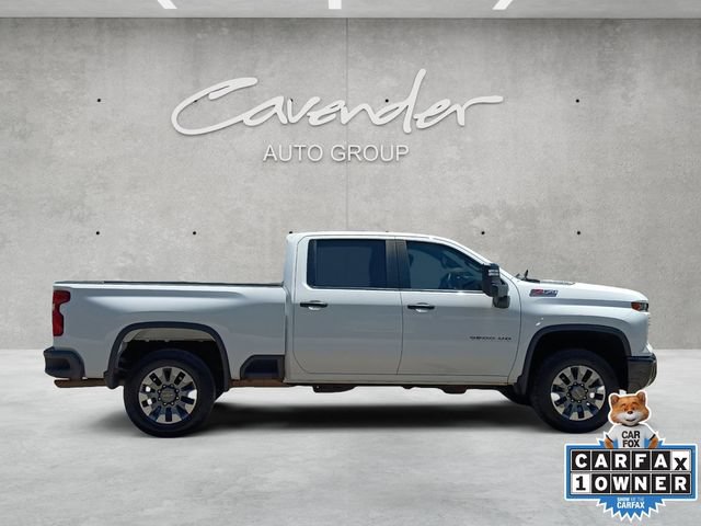Used 2024 Chevrolet Silverado 2500 Custom w/ Custom Value Package AWD/4WD image 17