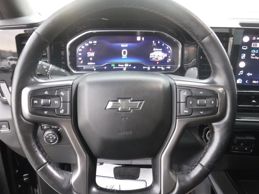 Used 2022 Chevrolet Silverado 1500 ZR2 w/ Technology Package image 23