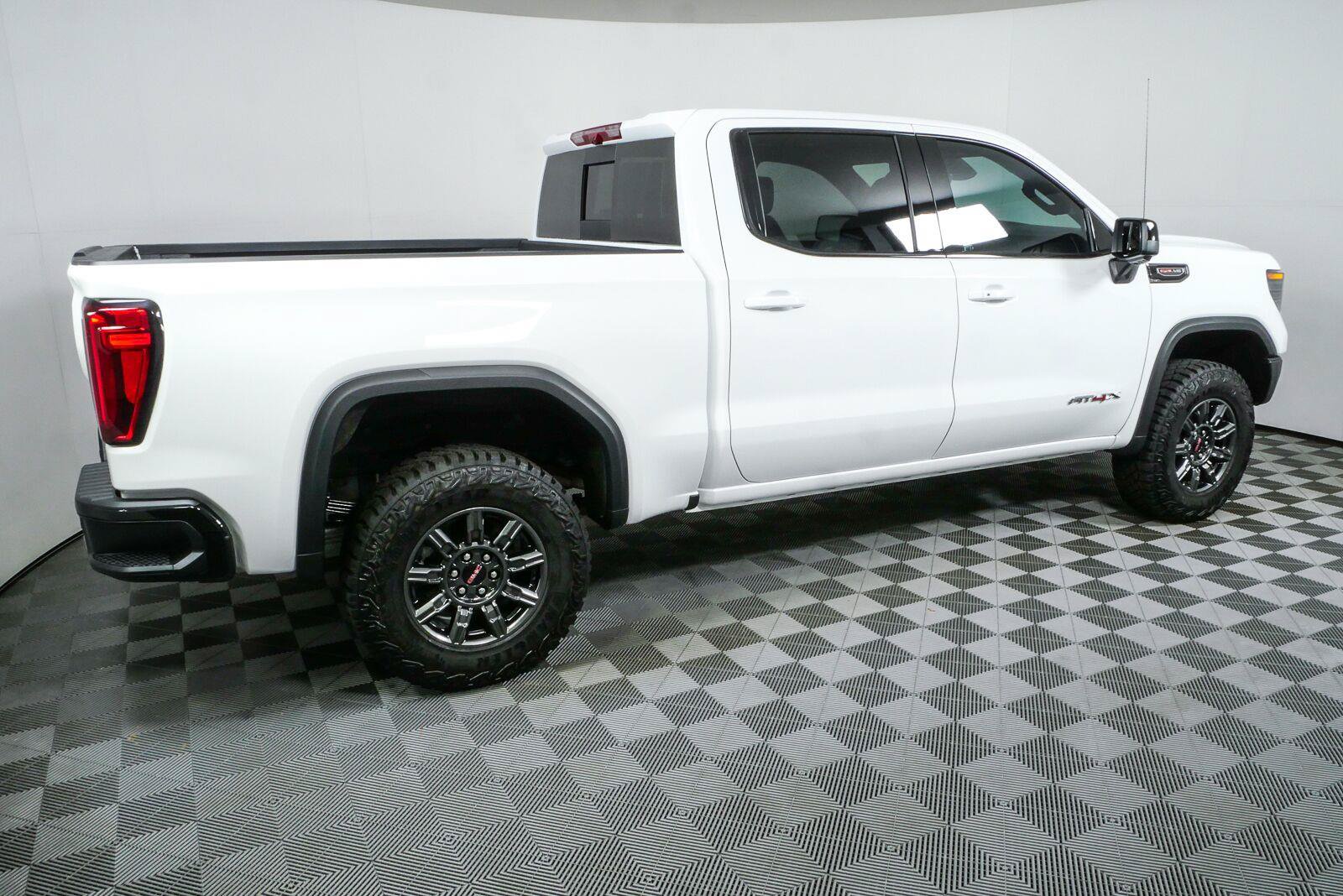New 2026 GMC Sierra 1500 AT4X AWD/4WD image 2
