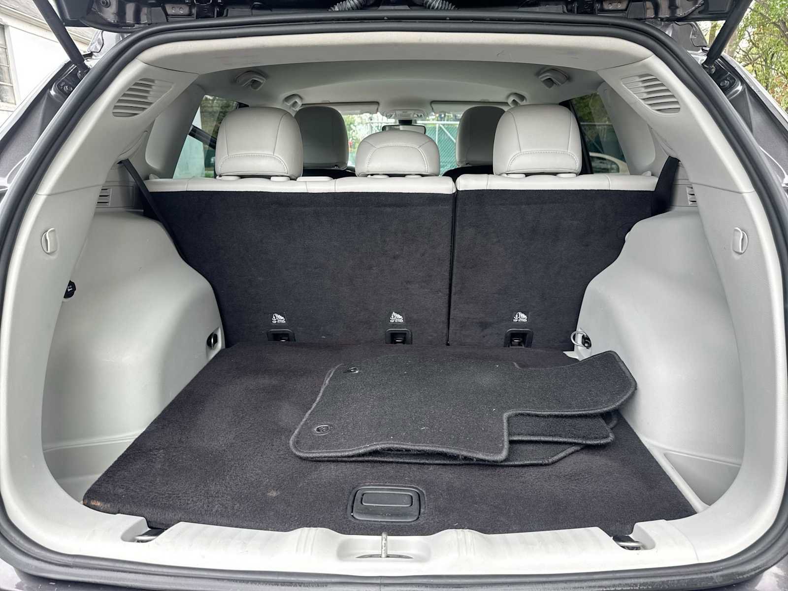 Used 2019 Jeep Compass Limited image 31