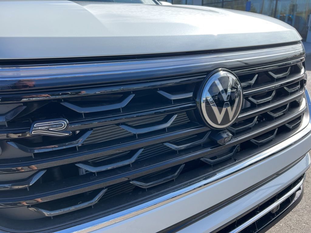 New 2026 Volkswagen Atlas Cross Sport SEL Premium R-Line image 10
