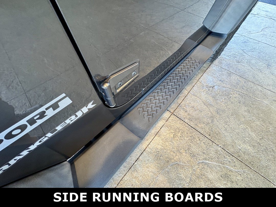 Used 2018 Jeep Wrangler Sport AWD/4WD image 11