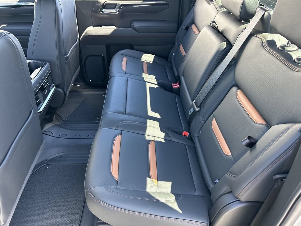 New 2026 GMC Sierra 1500 AT4 w/ AT4 Premium Package AWD/4WD image 25