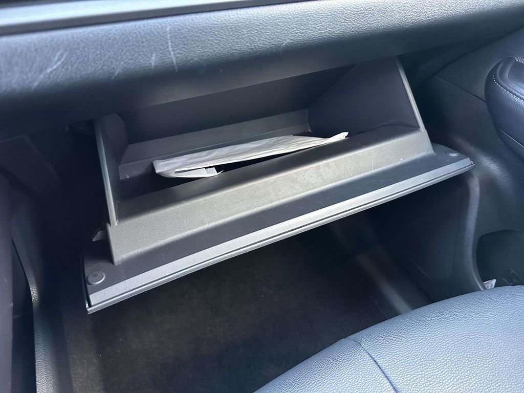 Used 2024 Toyota Grand Highlander Limited image 35