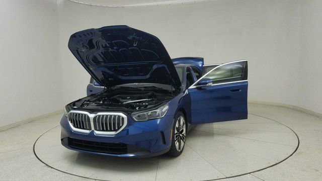 Used 2026 BMW 530i xDrive image 71
