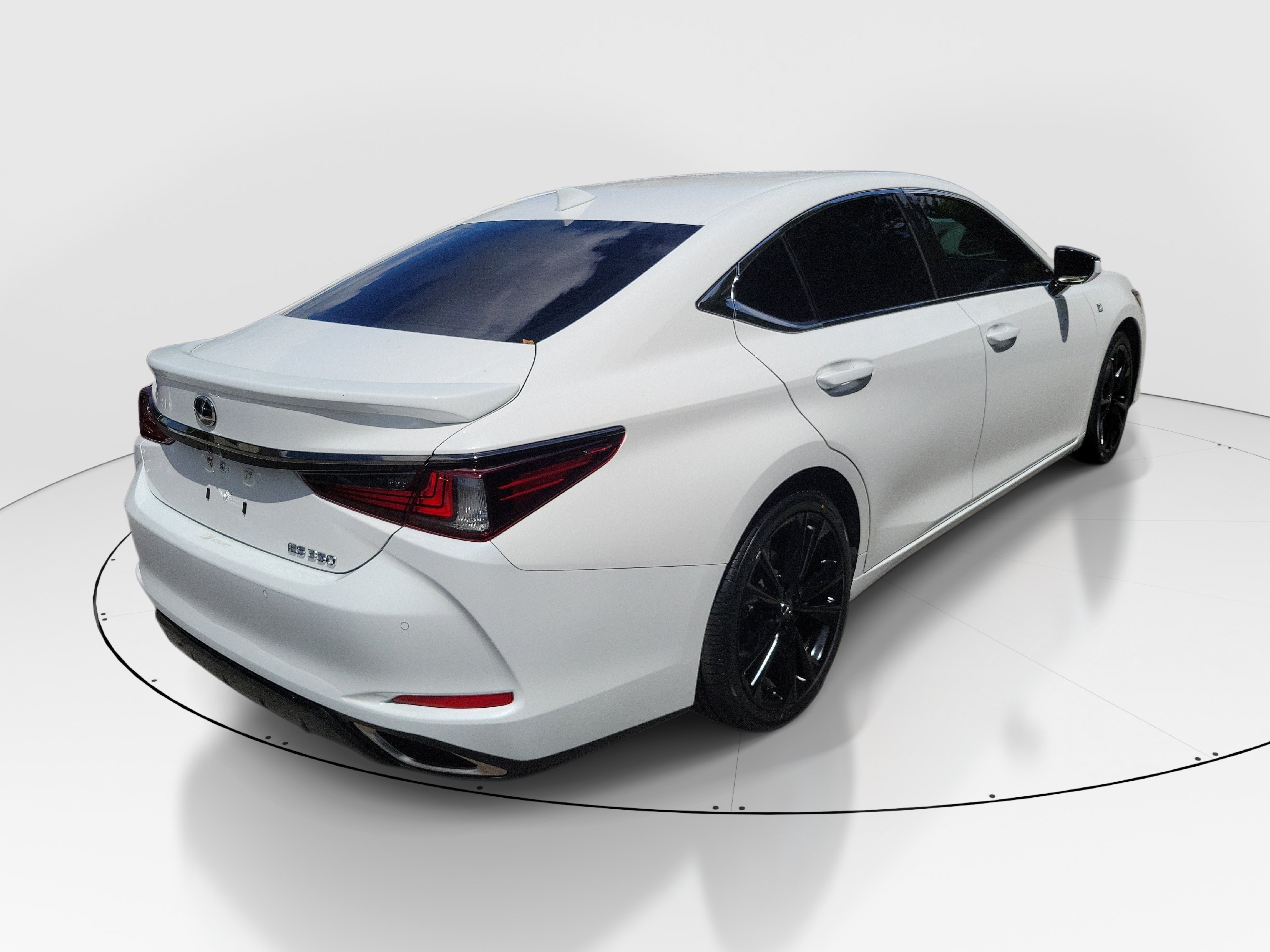 Certified 2024 Lexus ES 350 F Sport w/ Accessory Package (Z2) FWD image 6