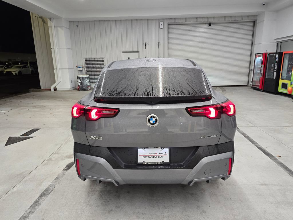 Used 2025 BMW X2 xDrive28i image 5
