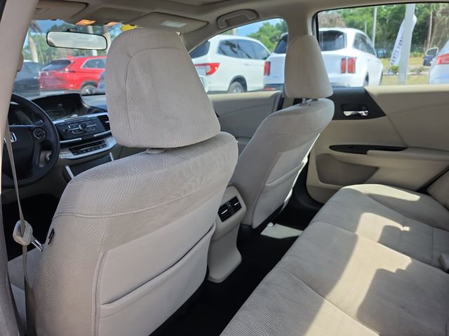 Used 2015 Honda Accord EX image 10