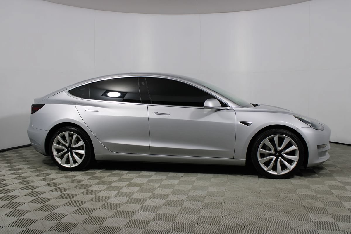 Used 2018 Tesla Model 3 Long Range AWD/4WD image 26