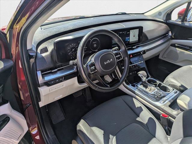 Used 2023 Kia Carnival SX Prestige image 10