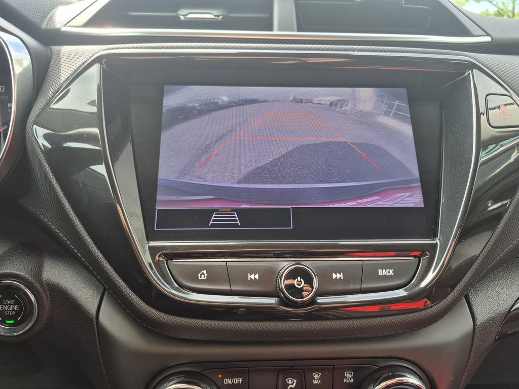 Used 2022 Chevrolet TrailBlazer LT w/ Convenience Package image 16