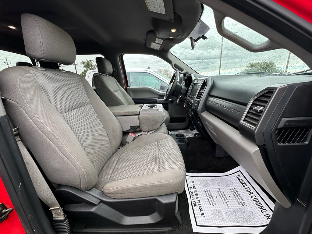 Used 2017 Ford F250 XLT w/ XLT Premium Package AWD/4WD image 24