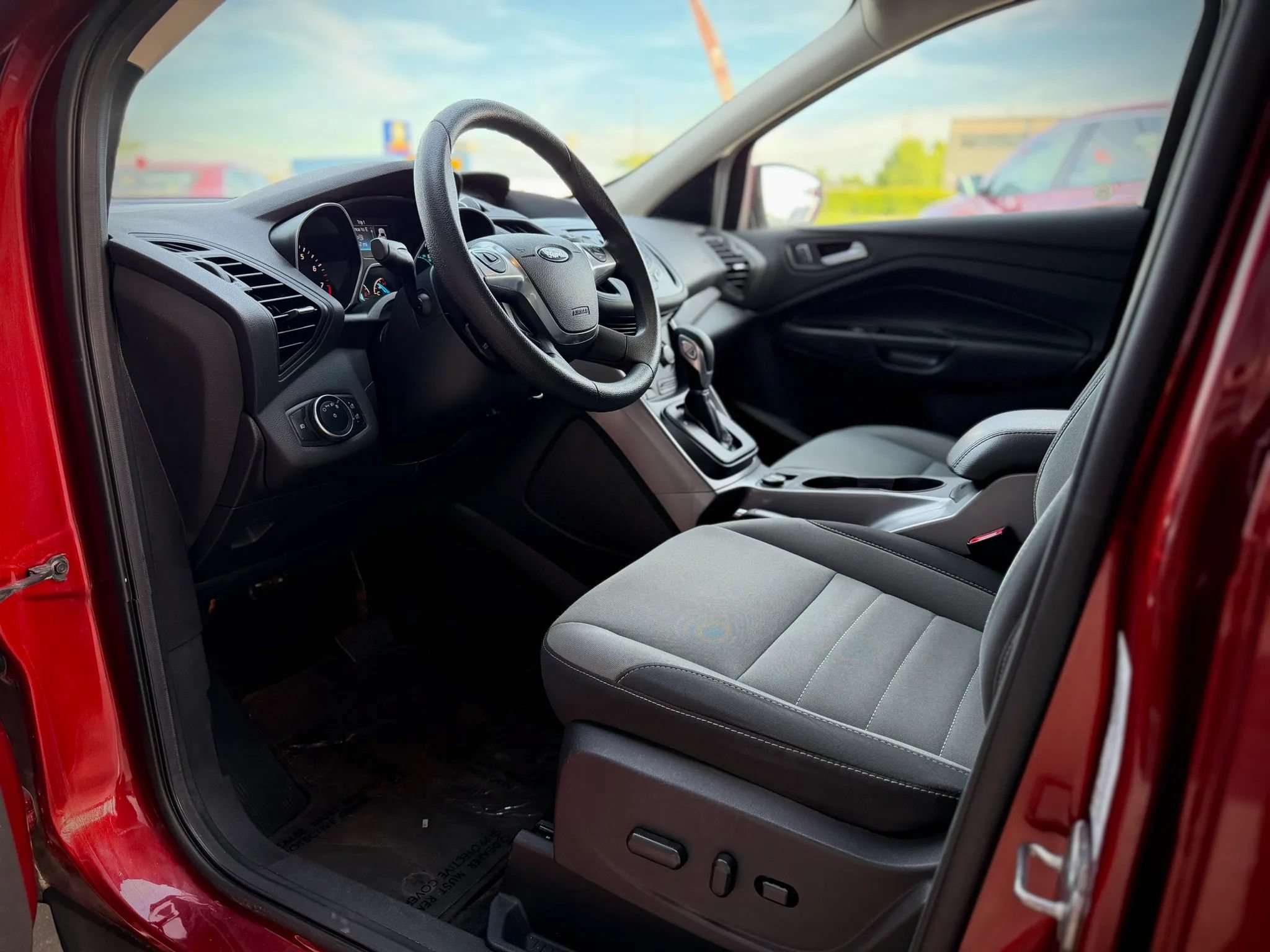 Used 2016 Ford Escape SE FWD image 7
