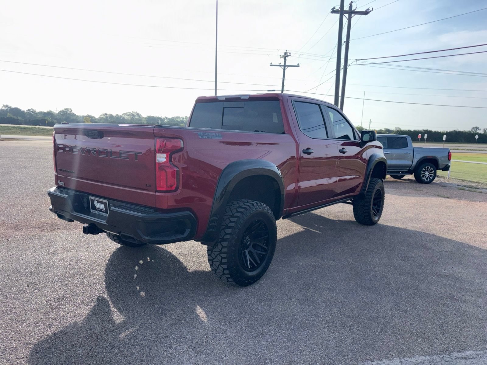 Used 2024 Chevrolet Silverado 1500 LT Trail Boss w/ Convenience Package II AWD/4WD image 6