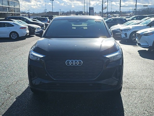 Used 2023 Audi Q4 e-tron Premium Plus w/ Premium Plus image 16