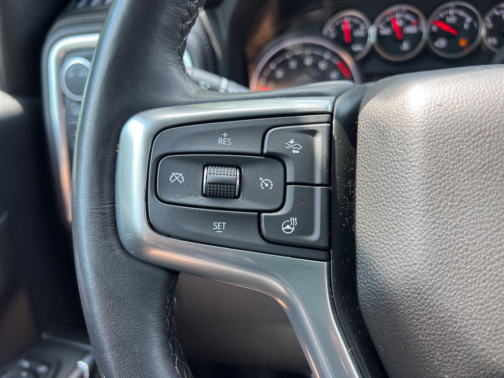 Used 2022 Chevrolet Silverado 1500 LTZ w/ LTZ Premium Package AWD/4WD image 23