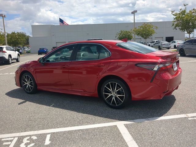 Certified 2024 Toyota Camry SE FWD image 6