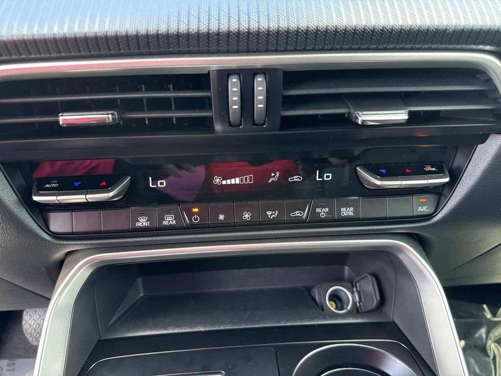 Used 2025 MAZDA CX-90 3.3 Turbo w/ Select Package image 36